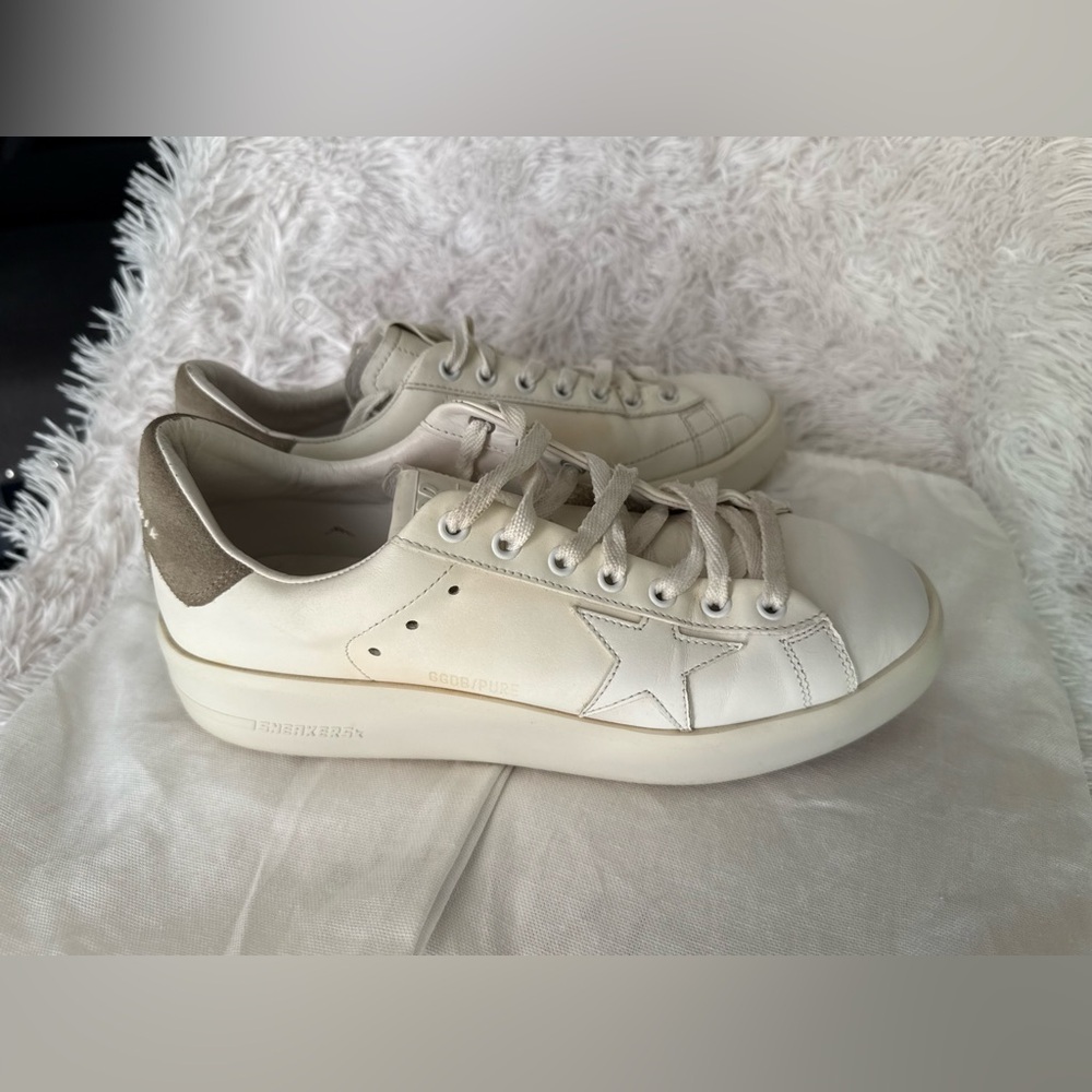Golden Goose Women's White Pure Star Vegan Low-Top Sneaker - Picture 5 of 15